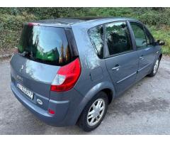 RENAULT SCENIC 2007 godina